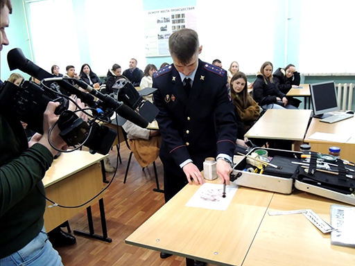 "День сотрудников органов внутренних дел на транспорте!"