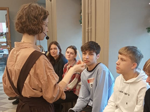 Профориентационная программа Каникулы со смыслом для старшекласников из детских домов!