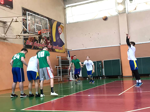 Увеличить. Студенты Ярославского филиала МФЮА взяли СЕРЕБРО на чемпионате по баскетболу!