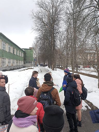 Увеличить. Экскурсионная прогулка Улица героя в ЯФ МФЮА