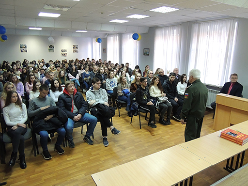 Увеличить. "Встреча с представителями 4-й научной роты воинской части №36360!"