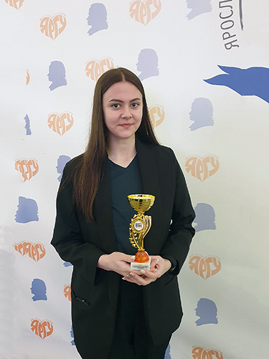 Увеличить. Награждение призеров чемпионата по бегу и ходьбе среди вузов «Distance-2030»