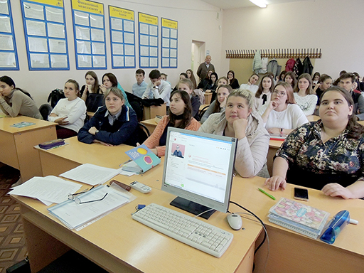 Увеличить. Видеоконференция Противодействие идеологии терроризма и экстремизма в образовательных организациях Ярославской области 2018!